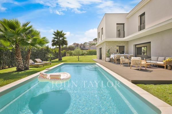 Élégante villa neuve à louer à Mougins - Piscine chauffée, 4 chambres en suite