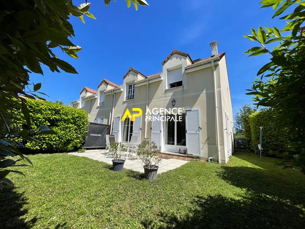 Sartrouville - Maison 4 chambres 145.61 m2 avec garage 472 500 € **  - Référence  9576