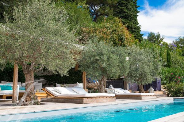 Roquebrune Cap Martin - Villa contemporaine d'exeption - Vue mer panoramique - Piscine - Studio indépendant