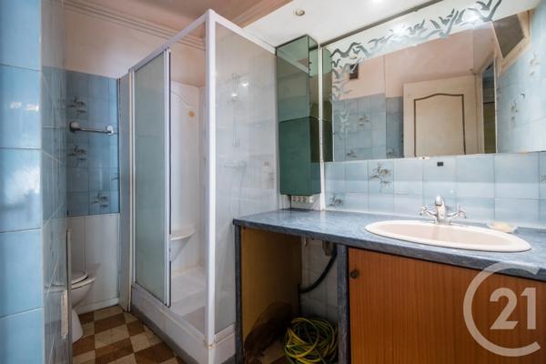 Appartement F3 à vendre  3 pièces - 66,30 m 2   NICE  - 06