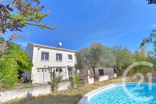 Maison à vendre  7 pièces - 157 m 2   CARPENTRAS  - 84