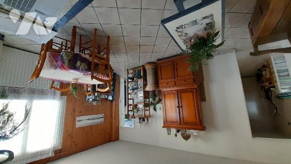 Appartement deux pièces bâtiment F4 situé à CERGY avec terrasse et stationnement