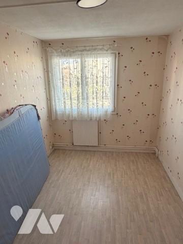 Appartement deux pièces bâtiment F4 situé à CERGY avec terrasse et stationnement