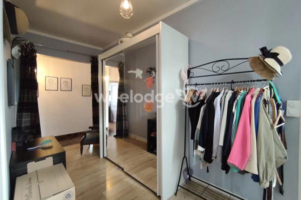 Maison à vendre 10 pièces de 300 m² à Mesnils-sur-Iton