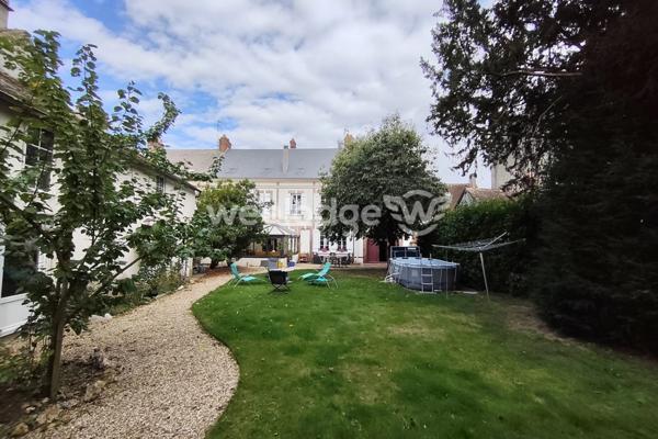 Maison à vendre 10 pièces de 300 m² à Mesnils-sur-Iton