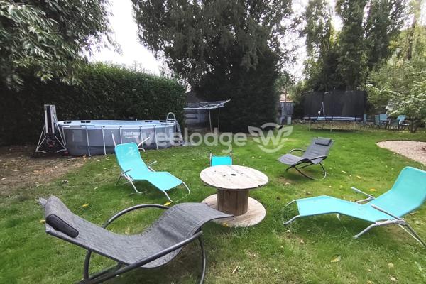 Maison à vendre 10 pièces de 300 m² à Mesnils-sur-Iton