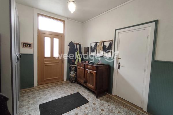 Maison à vendre 10 pièces de 300 m² à Mesnils-sur-Iton