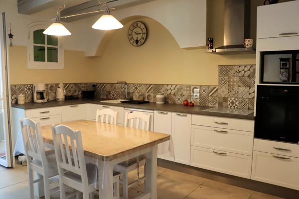 Apt (84400) Villa de plain-pied sur les hauteurs d'Apt