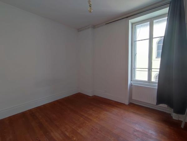 Appartement · Location Villefranche Sur Saone (69400) 3 pièces · 74m²