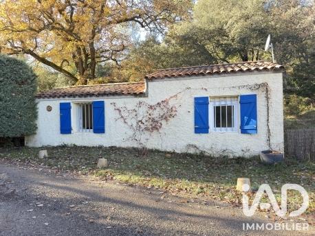 Maison à vendre 4 pièces 114 m² Peyrolles-en-Provence