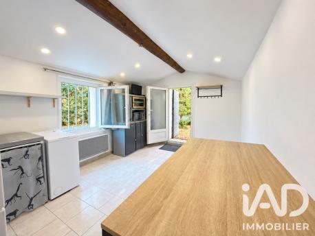 Maison à vendre 4 pièces 114 m² Peyrolles-en-Provence