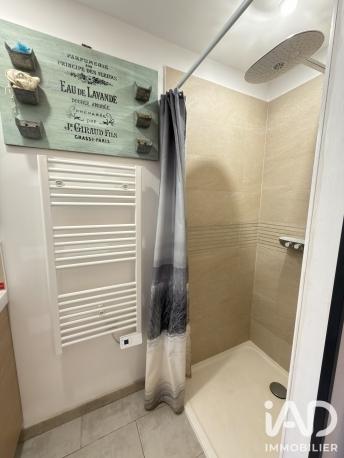 Maison à vendre 4 pièces 114 m² Peyrolles-en-Provence