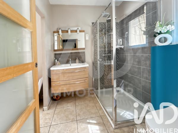 Maison à vendre 6 pièces 155 m² Uchaud