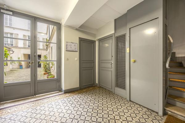 Bureau Paris 4e