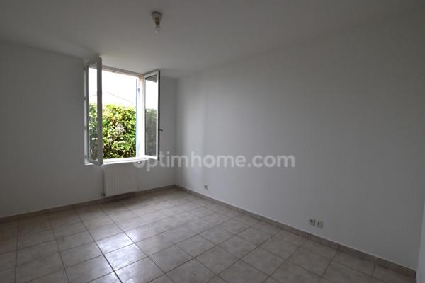 MAISON AVEC JARDIN 3 CHAMBRES + GARAGE