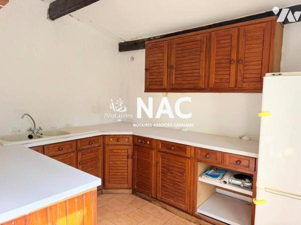 EXCLUSIVITE - Villa à rénover de 170m² habitable sur un terrain de 1190m²