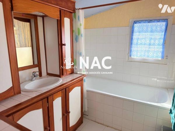EXCLUSIVITE - Villa à rénover de 170m² habitable sur un terrain de 1190m²