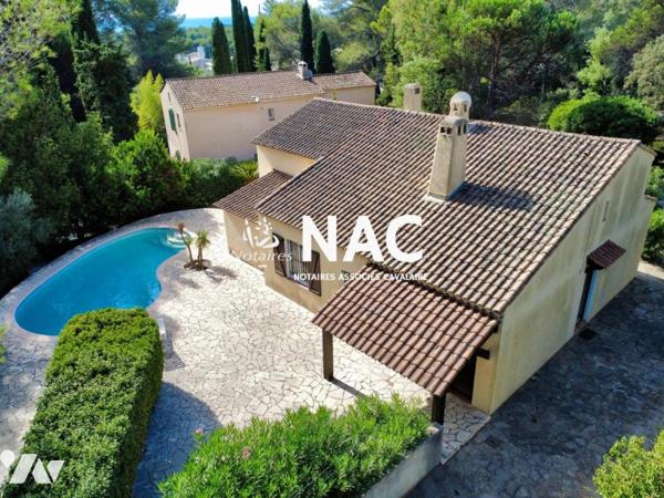 EXCLUSIVITE - Villa à rénover de 170m² habitable sur un terrain de 1190m²