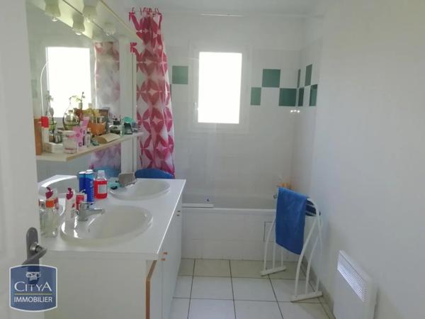 Maison à louer 5 pièces 103.02m² Vergt (24380)