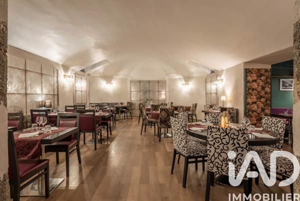 Maison à vendre 35 pièces 980 m² Gières