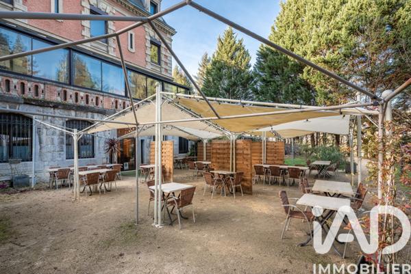 Maison à vendre 35 pièces 980 m² Gières