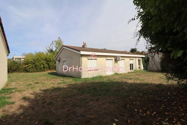 Bureau à vendre 6 pièces de 136 m²