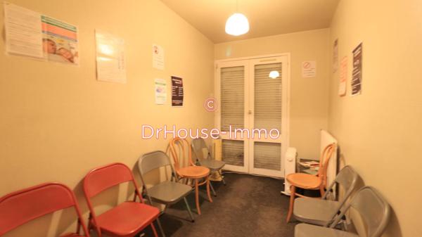 Bureau à vendre 6 pièces de 136 m²