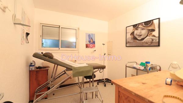 Bureau à vendre 6 pièces de 136 m²