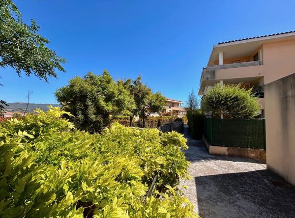 Rez de jardin