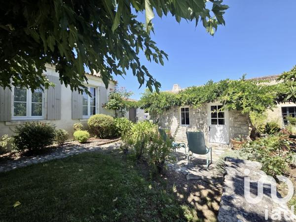 Maison à vendre 10 pièces 460 m² Saint-Pierre-d'Oléron