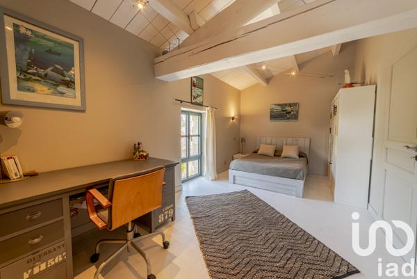 Maison à vendre 10 pièces 460 m² Saint-Pierre-d'Oléron
