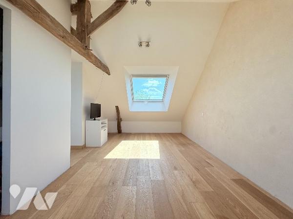 MAISON RENOVÉE LA MEZIERE