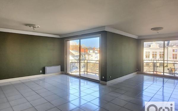 Appartement à louer    3 pièces • 104,63 m2 Montluçon