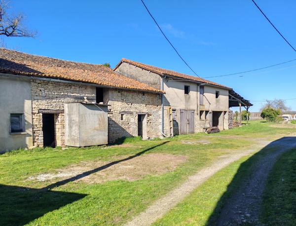 Maison à vendre à La Faye (16700) - Charente
