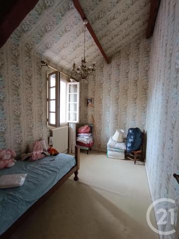 Maison à vendre  8 pièces - 171,26 m 2   COUTRAS  - 33