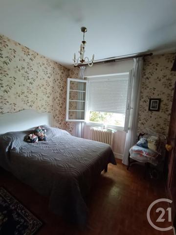 Maison à vendre  8 pièces - 171,26 m 2   COUTRAS  - 33