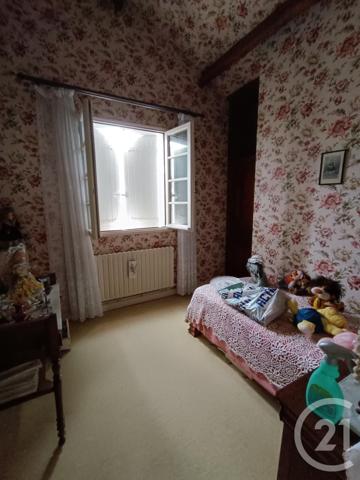 Maison à vendre  8 pièces - 171,26 m 2   COUTRAS  - 33