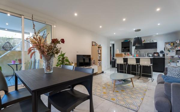 Appartement à vendre    3 pièces • 63,08 m2 Tassin-la-Demi-Lune