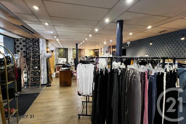 Appartement Local à vendre  5 pièces - 140 m2 CARPENTRAS - 84