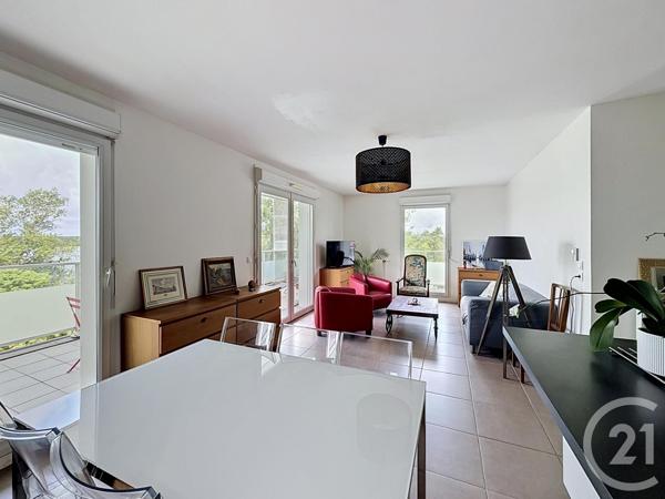 Appartement T4 à vendre  4 pièces - 79,72 m 2   BORDEAUX  - 33