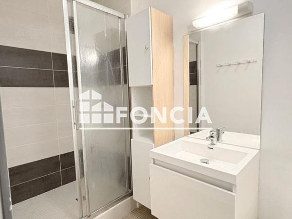 Location Appartement 3 pièces 53.17 m² - 35 RUE DE GOYA Limoges 87000