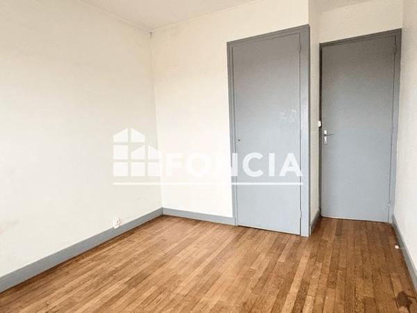 Location Appartement 3 pièces 53.17 m² - 35 RUE DE GOYA Limoges 87000