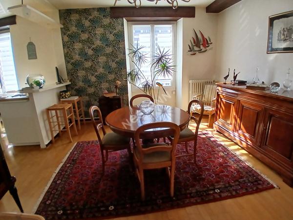 Appartement spacieux de 5 pièces à Ploërmel (56800)