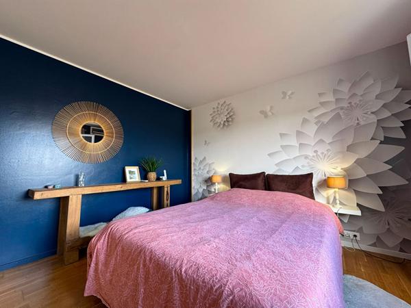 Maison LE FENOUILLER 6 pièces 255m2