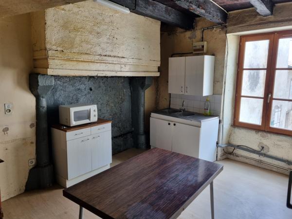 Commerce à vendre à Lesterps (16420) - Charente