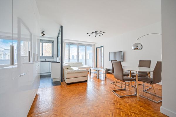 Élégant 4 pièces avec balcon - Place Victor Hugo, Paris 16e