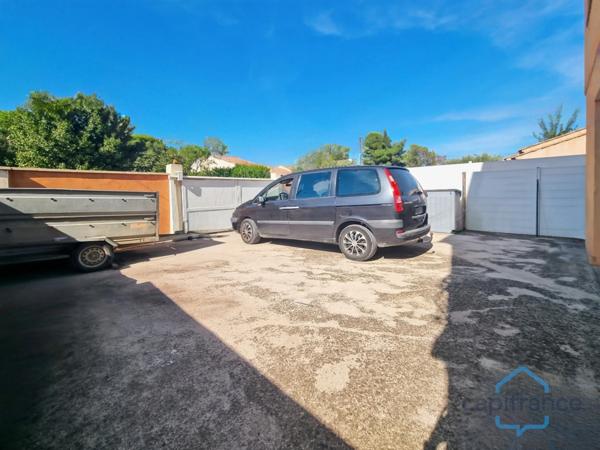 Appartement de 120m² avec 6 pièces - Terrasse et terrain privatif de 170m² - Parkings