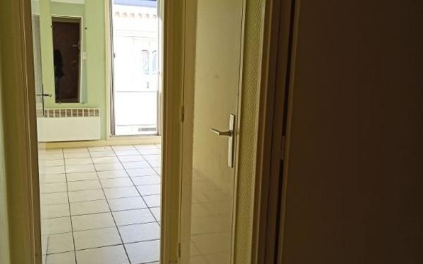 Appartement à louer    1 pièce •  Tours