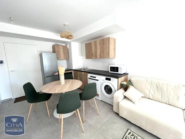 Appartement à louer 2 pièces 37.96m² Saint-Étienne (42000)