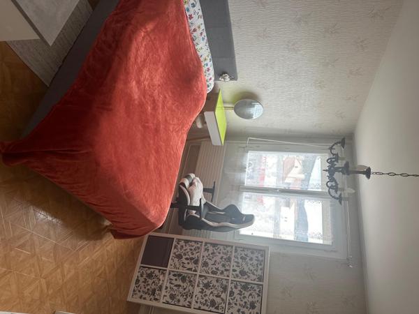 Appartement à Saint-Étienne, 42000 - 2 pièces 57m²